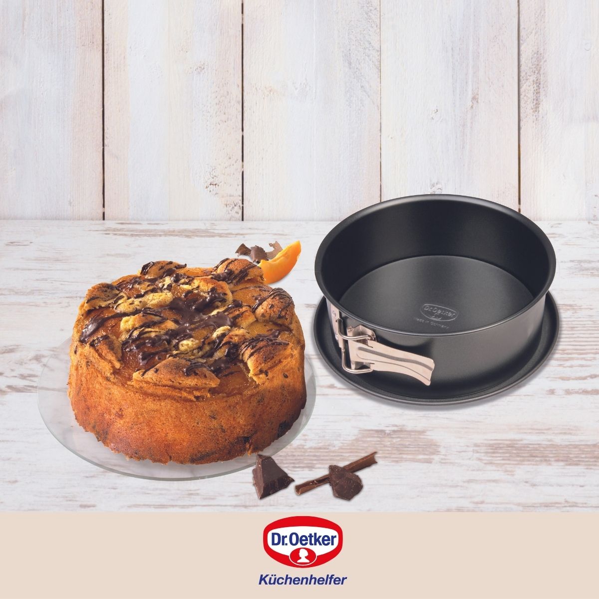 Moule à manqué et à savarin à charnière acier 18 cm Dr. Oetker Tradition