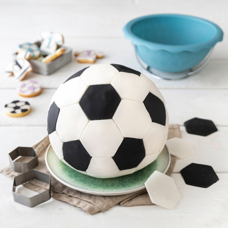 Lot de 2 moules demi sphère pour gâteau ballon de foot Zenker Spécial Football